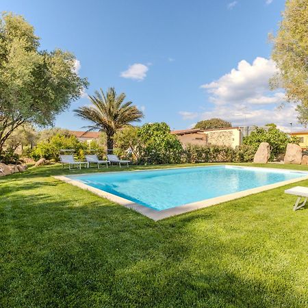 Appartement Stazzo San Teodoro L'Olivastro Piscina Condivisa Extérieur photo
