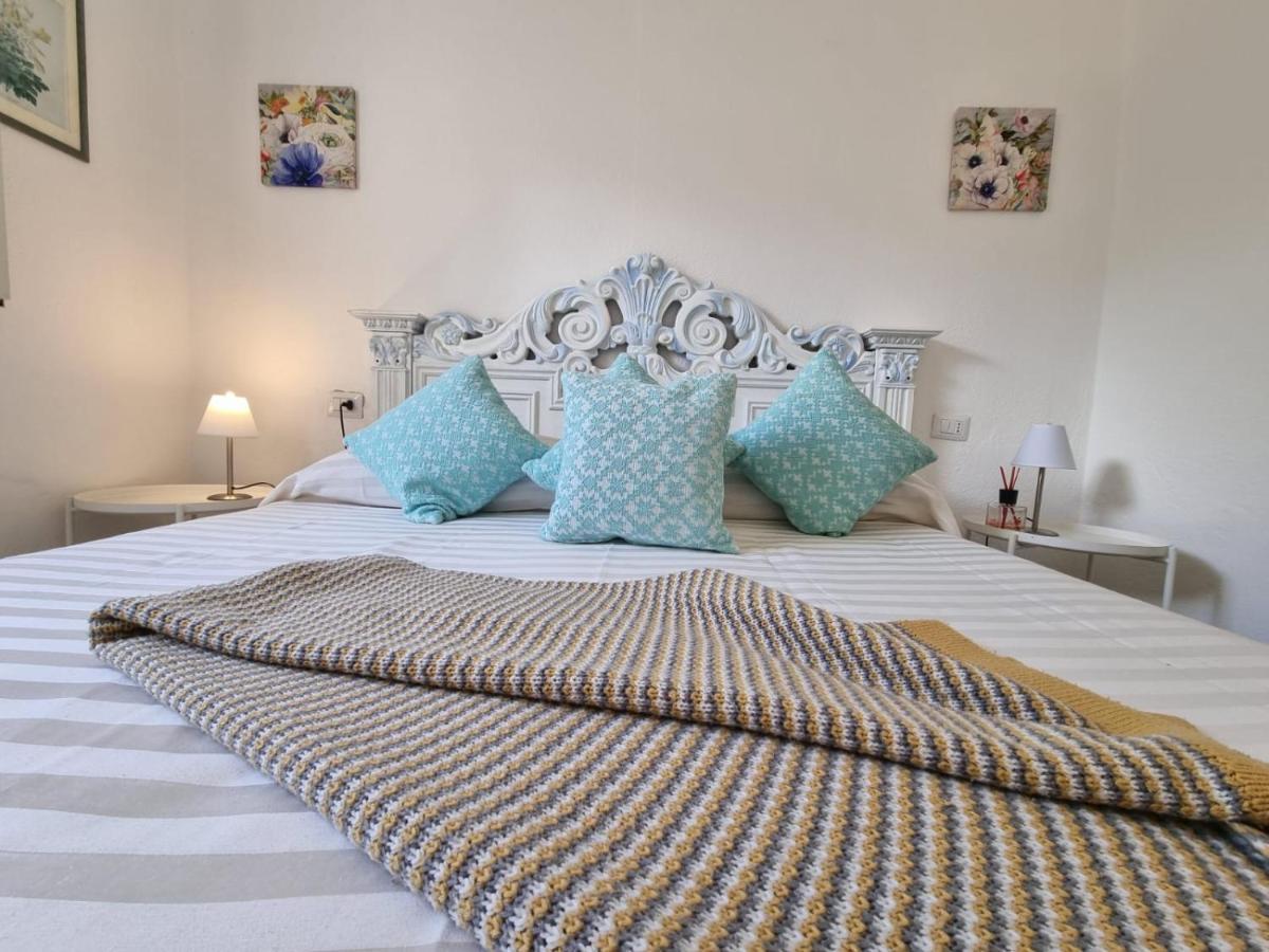 Appartement Stazzo San Teodoro L'Olivastro Piscina Condivisa Extérieur photo